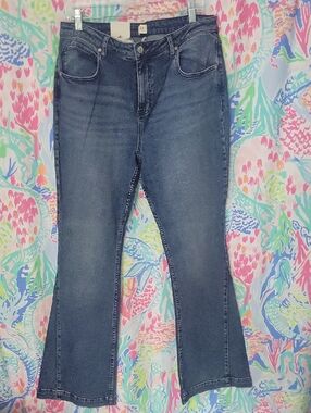 Shyanne Dark Blue Flare Jeans W 34 L34